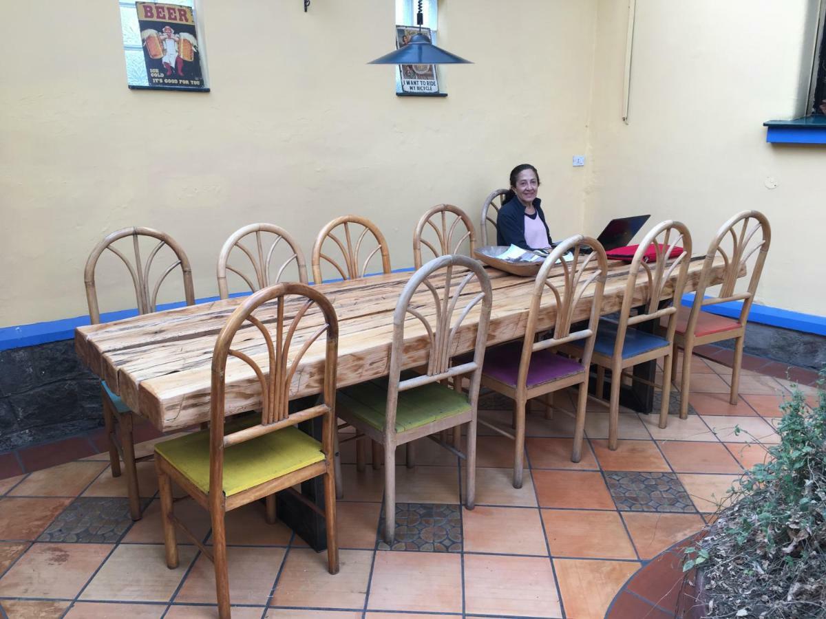 Casa Helbling Hotel Quito Exterior photo